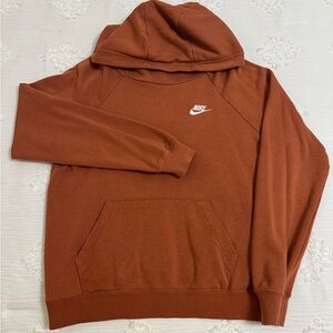 Nike Women’s Essential Funnel Neck Hoodie